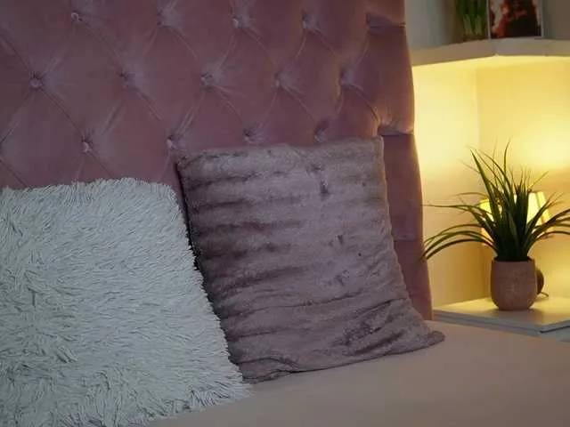 sofiamillerrs – webcam model profile photo Image 19