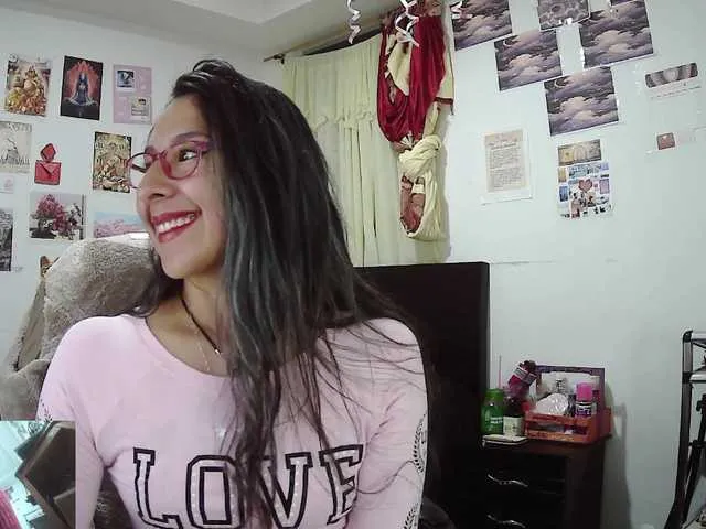 Princess-Dia – webcam model profile photo Image 5