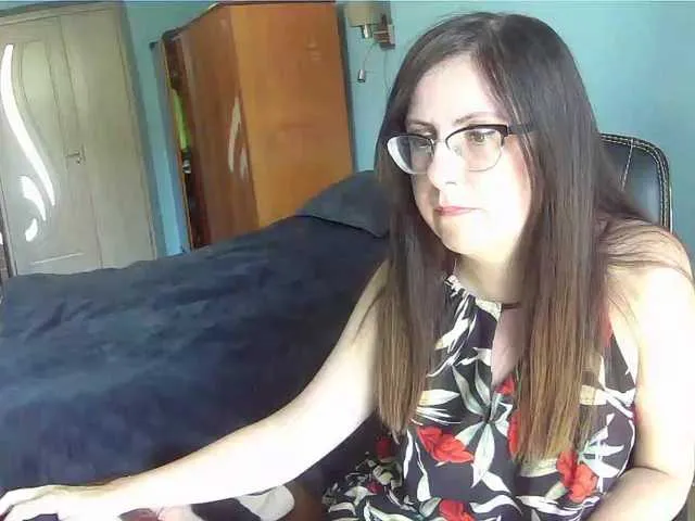 EditaMilf – webcam model profile photo Image 2