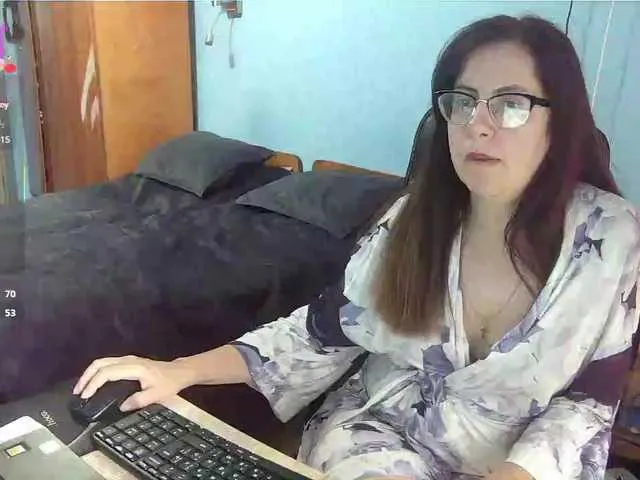 EditaMilf – webcam model profile photo Image 8