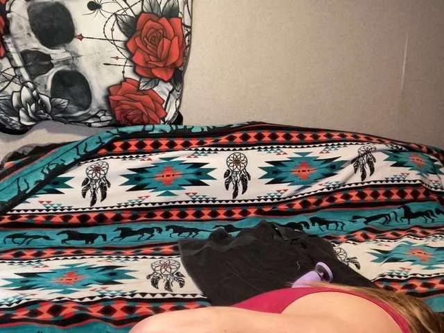 Alenkahot – webcam model profile photo Image 19