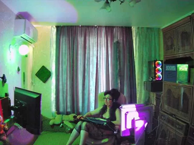 inspiration_in_frame – webcam model profile photo Image 10