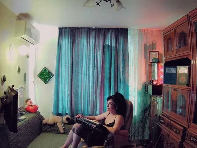 inspiration_in_frame – webcam model profile photo Image 5