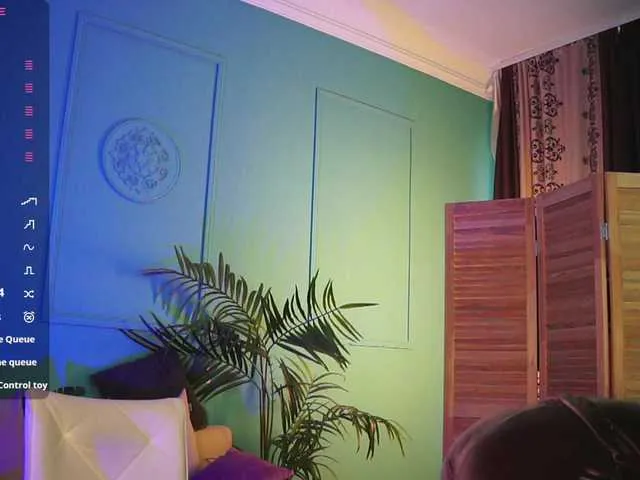 WhoreRobot – webcam model profile photo Image 13