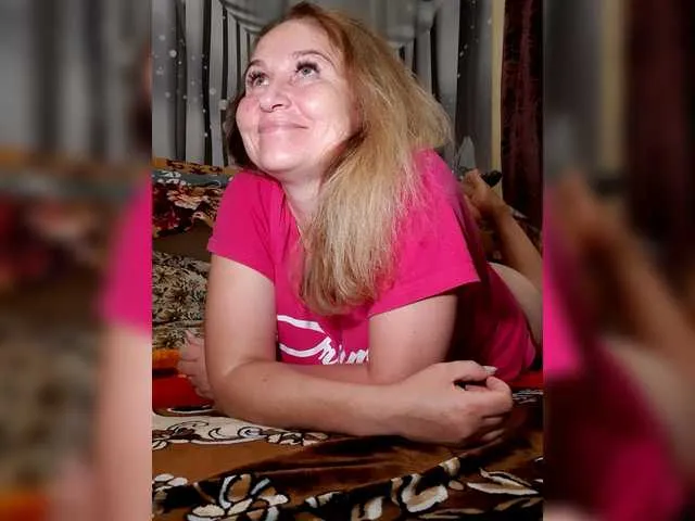 sexyblondebush – webcam model profile photo Image 5