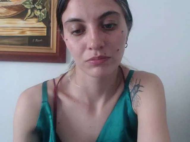 miss_juliaa – webcam model profile photo Image 11