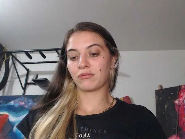 miss_juliaa – webcam model profile photo Image 16