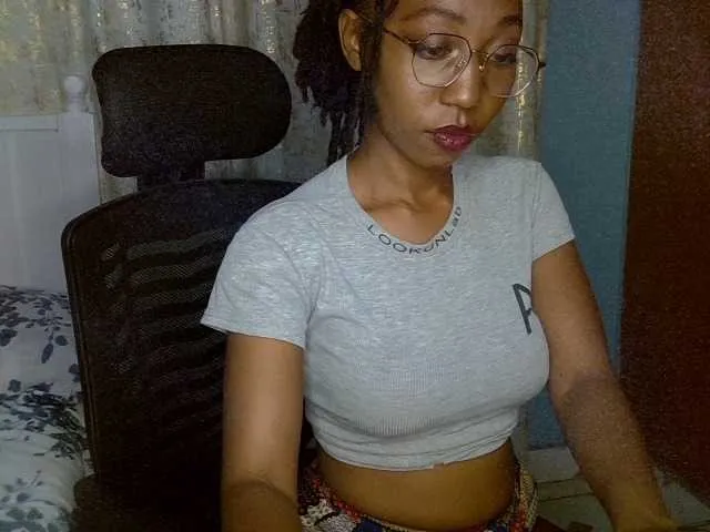 electra_hunt – webcam model profile photo Image 13