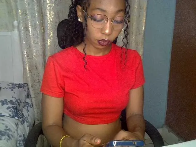 electra_hunt – webcam model profile photo Image 9