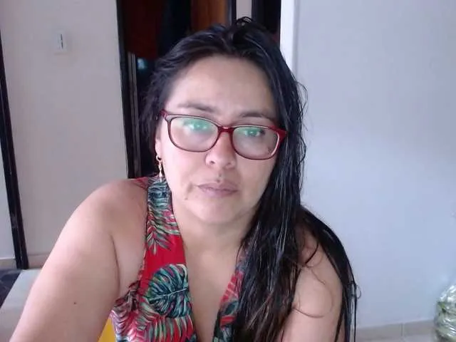 corni__ – webcam model profile photo Image 13