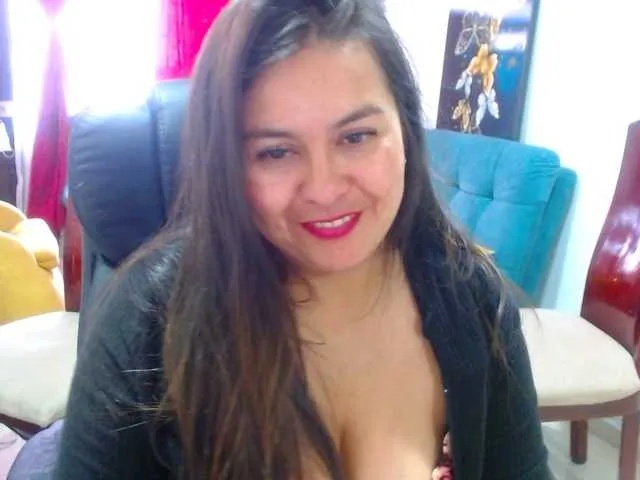 corni__ – webcam model profile photo Image 9