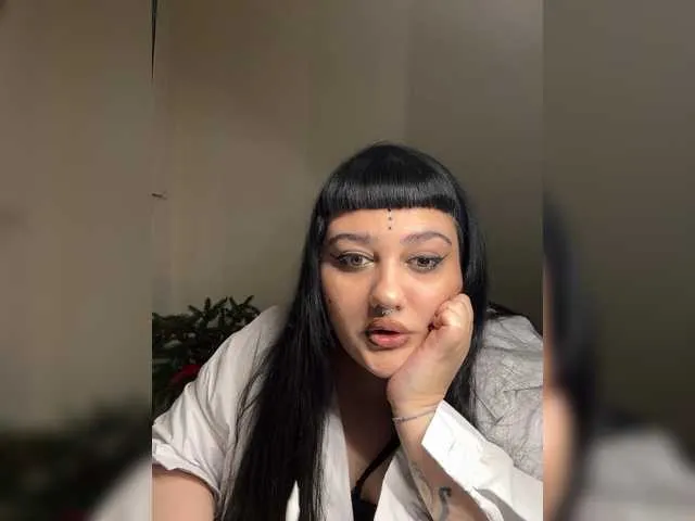 MarinaWOWremya – webcam model profile photo