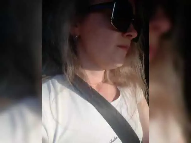 GoldSexHub – webcam model profile photo Image 7