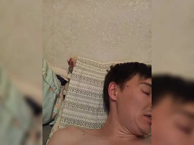 WhoreRobot – webcam model profile photo Image 5