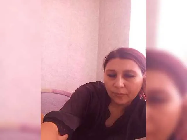 -Miray- – webcam model profile photo Image 13