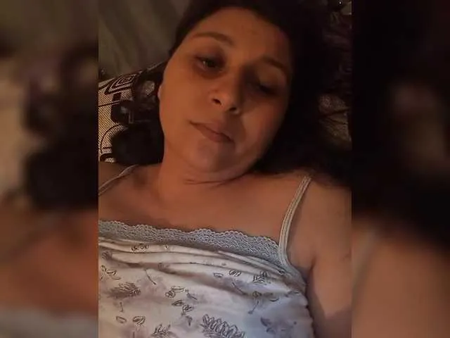 -Miray- – webcam model profile photo Image 8