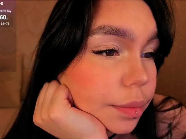 deva_alice – webcam model profile photo Image 4