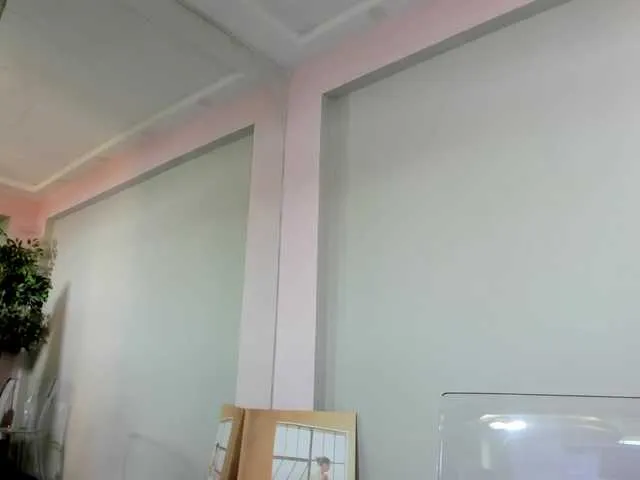 dafni_mon – webcam model profile photo Image 4