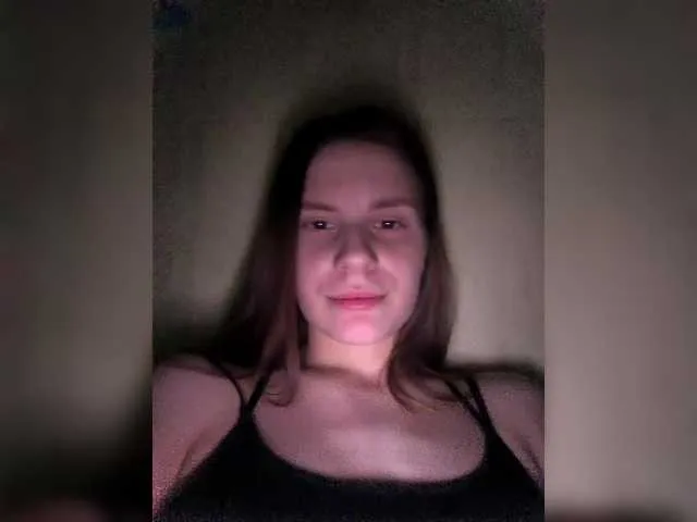 glossybabe_ – webcam model profile photo Image 6