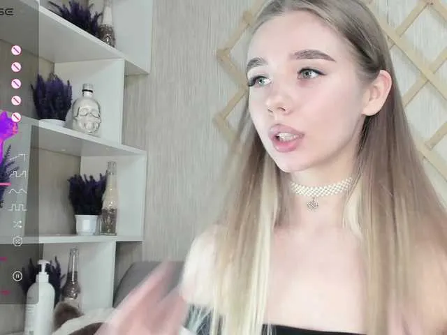 millemimi – webcam model profile photo Image 12