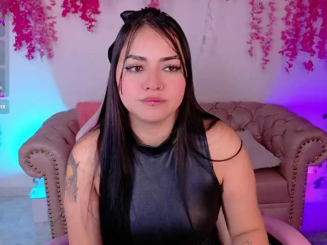 missale – webcam model profile photo Image 8