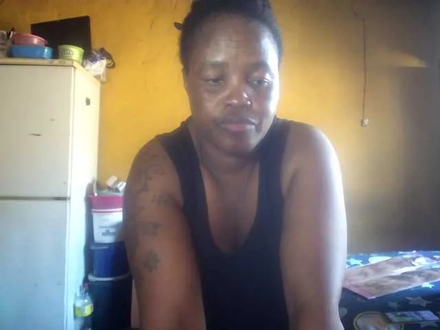 Melonboobs1 – webcam model profile photo