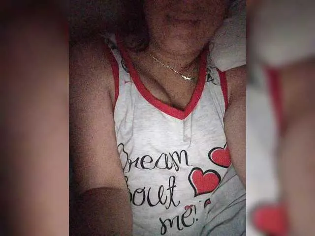 calabadi – webcam model profile photo Image 13