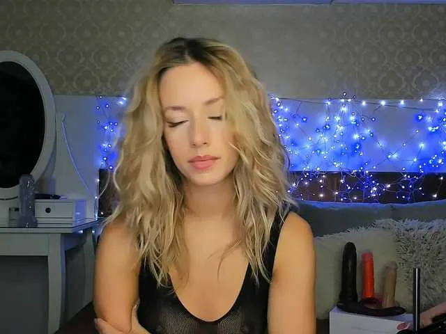 GeminiCode22 – webcam model profile photo Image 11