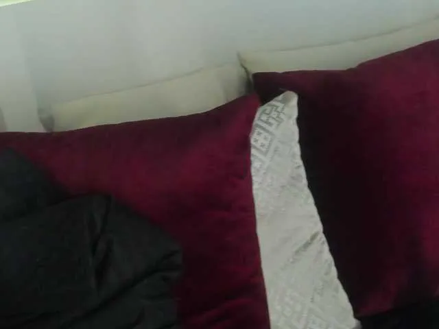 thewizardli – webcam model profile photo Image 5