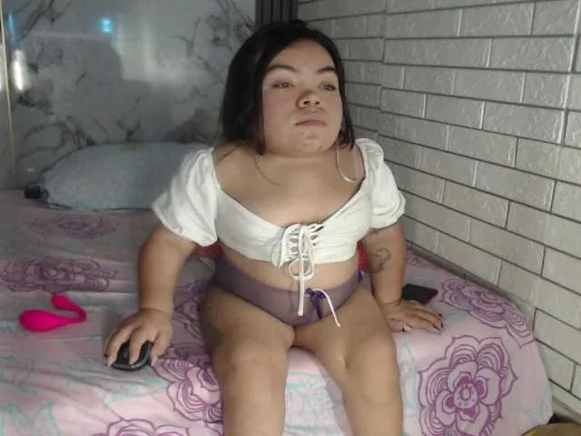 Chelsi16 – webcam model profile photo Image 3