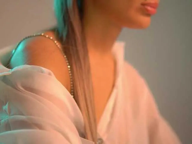 MsCindy – webcam model profile photo Image 15