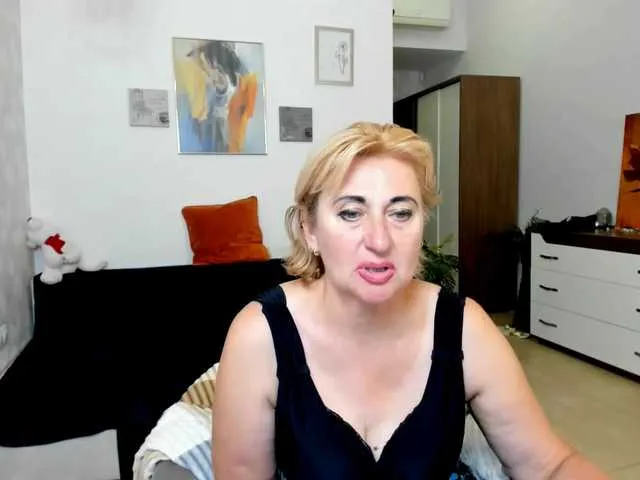 katysha_ – webcam model profile photo Image 14