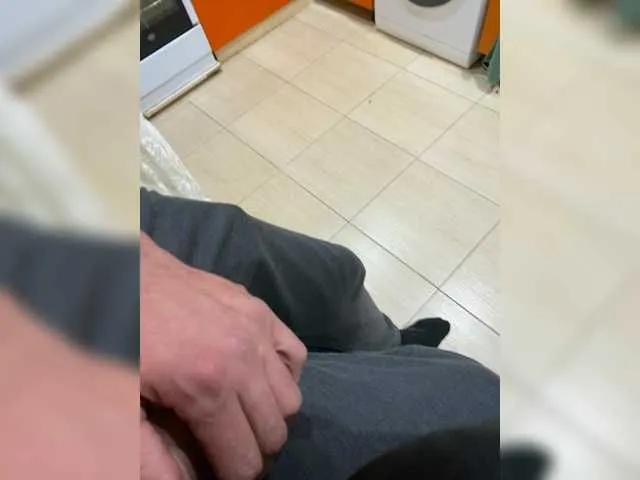 xlunami – webcam model profile photo Image 5