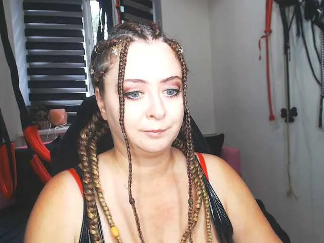 missGODDESS Image 18