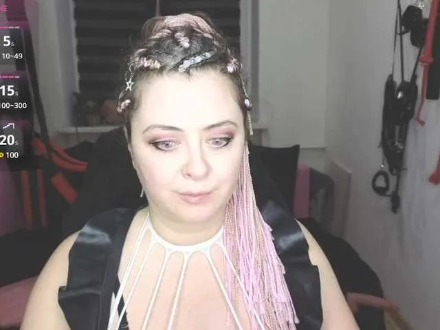 missGODDESS Image 6