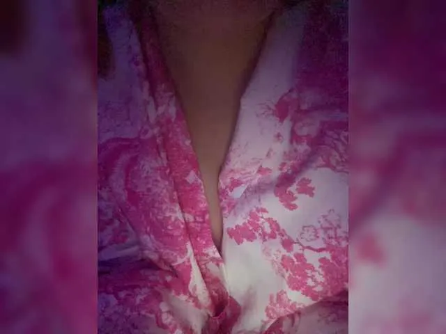 LoveAndSex24 – webcam model profile photo Image 17