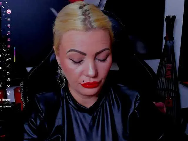 Mistress-Marilyn Image 13