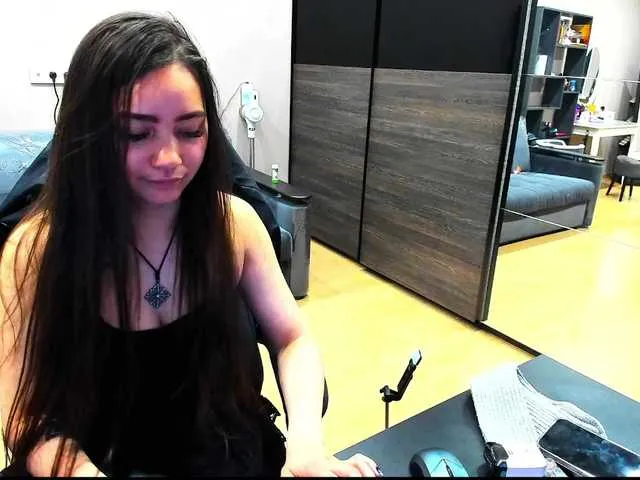 mel1ssamur – webcam model profile photo Image 4