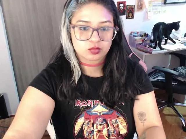 Nestyzz – webcam model profile photo Image 11