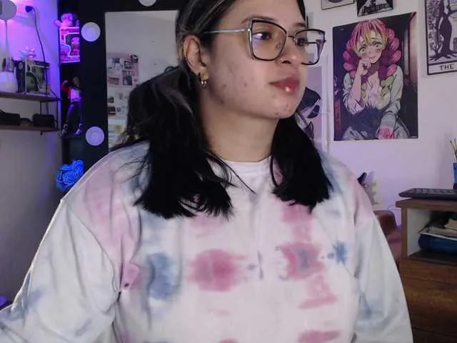 Nestyzz – webcam model profile photo Image 4