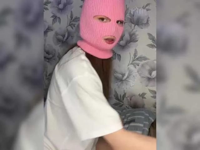 meaowmela – webcam model profile photo Image 3