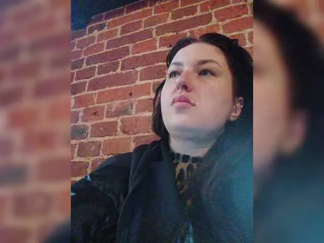 MonicaMilf Image 11