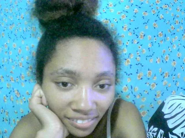 biancastrongg – webcam model profile photo Image 18