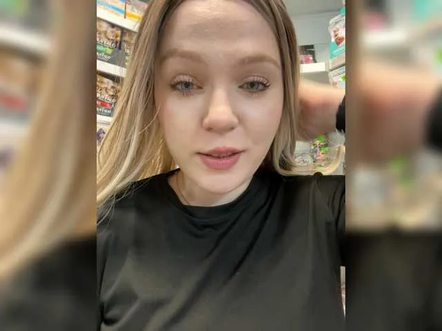 emmajohnss – webcam model profile photo Image 7