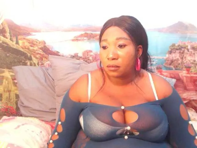 millemimi – webcam model profile photo Image 15