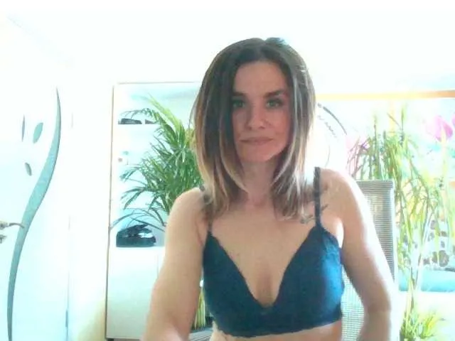 Nanny-Lora Image 2