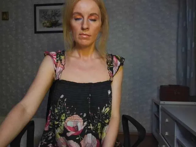 AlexisGrays – webcam model profile photo Image 17