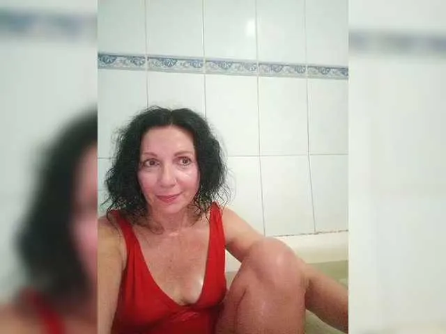 Naughty-Mailey – webcam model profile photo Image 15