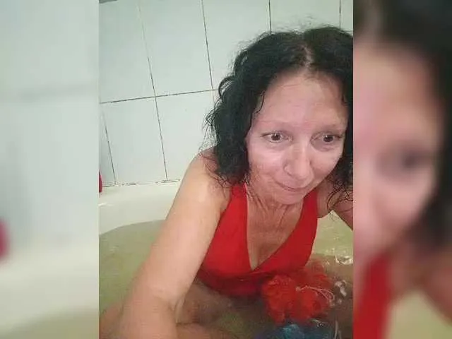 Naughty-Mailey – webcam model profile photo Image 6