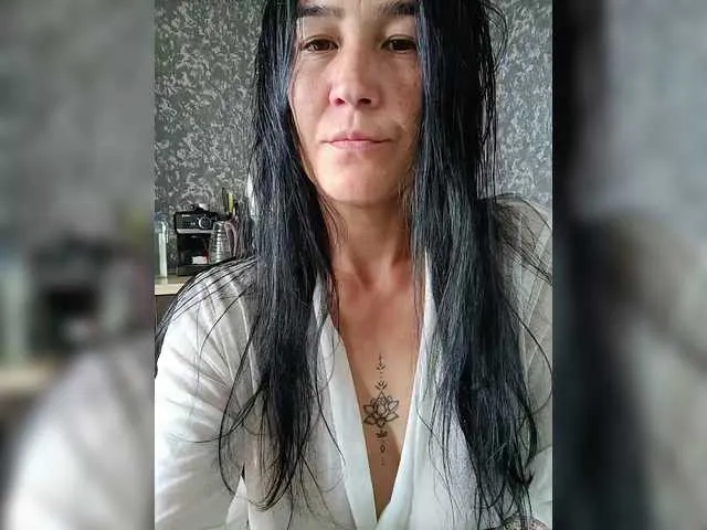 LoveNikky – webcam model profile photo Image 17